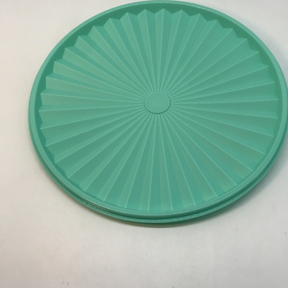 Tupperware Servalier Salad Bowl 4.3 Liter - Picture 9 of 12